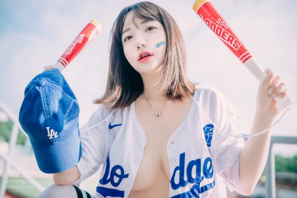 305.[DJAWA] YeEun - Cheer Up in the Summer [126P] 50