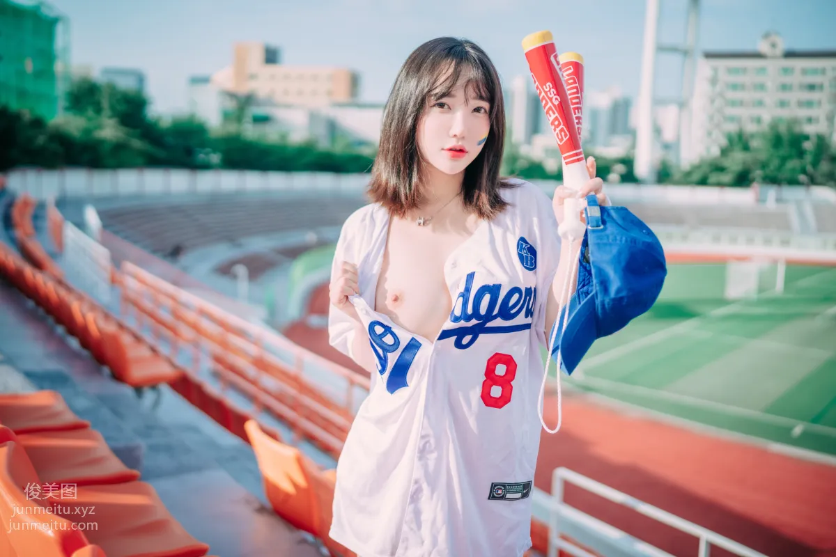 305.[DJAWA] YeEun - Cheer Up in the Summer [126P] 103