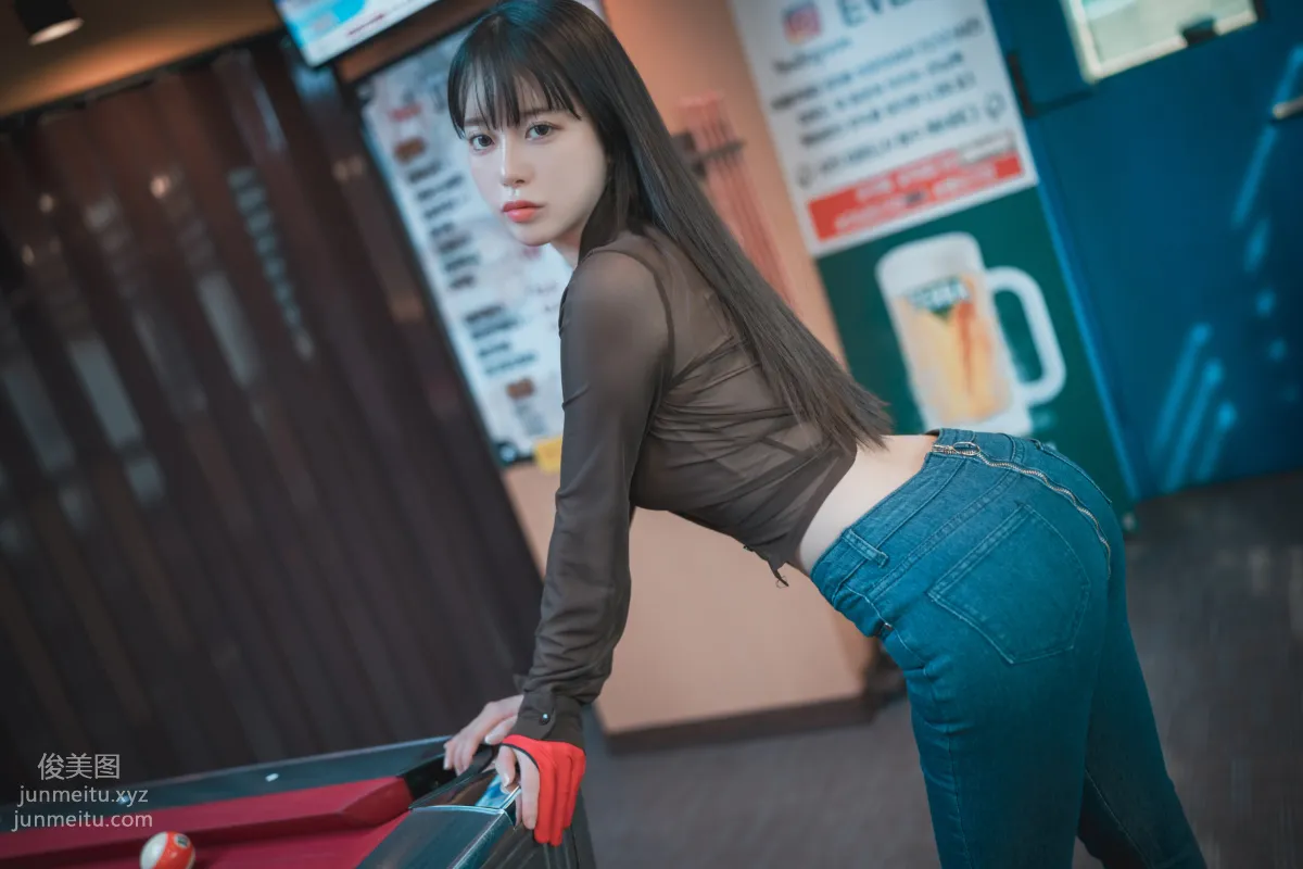 306.[DJAWA] ZziZzi - Billiards Girl[192P] 24