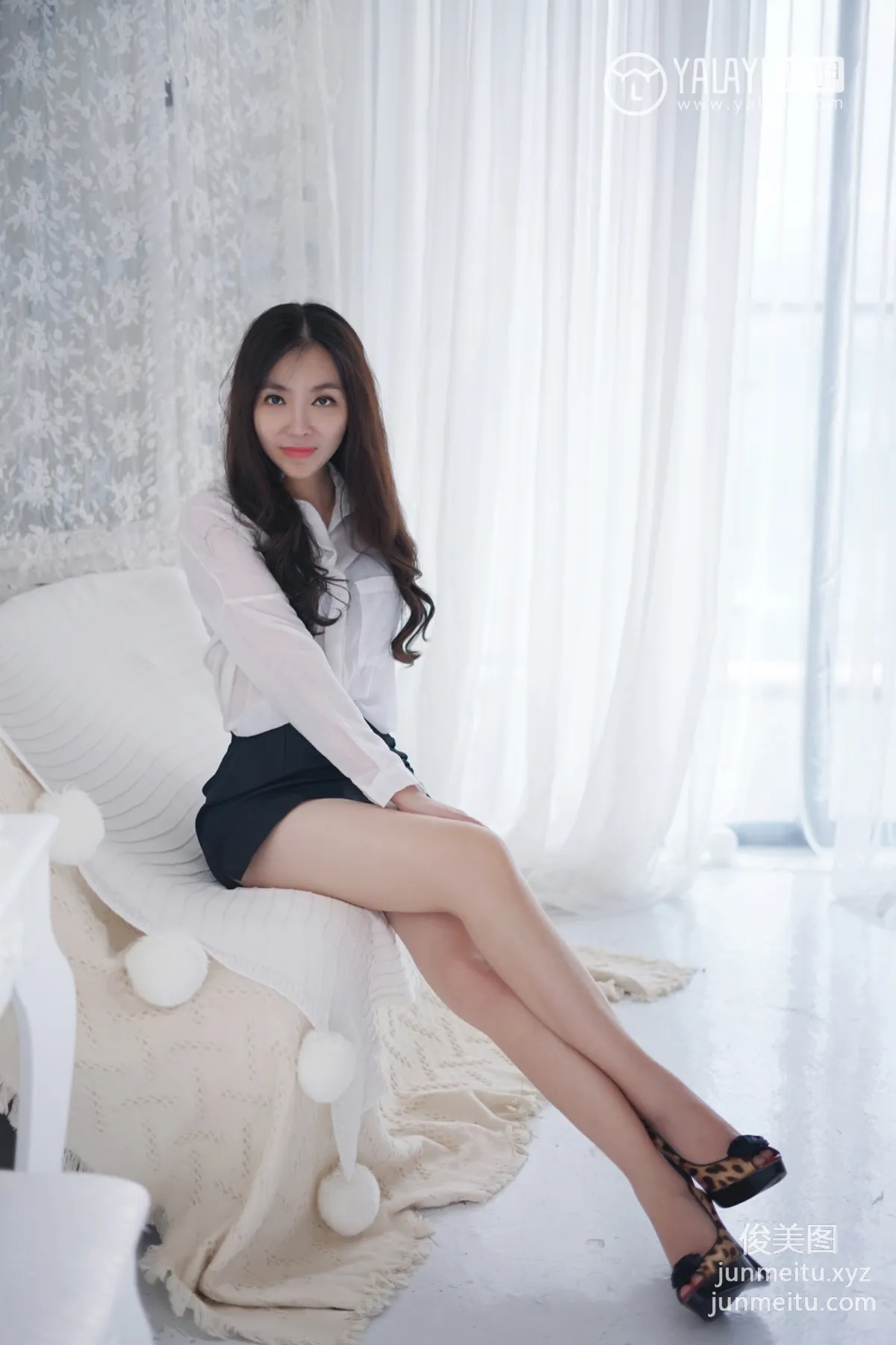[YALAYI] No.012 Charming Beauty with Beautiful Legs Shen Ziyun [34P] photo 11