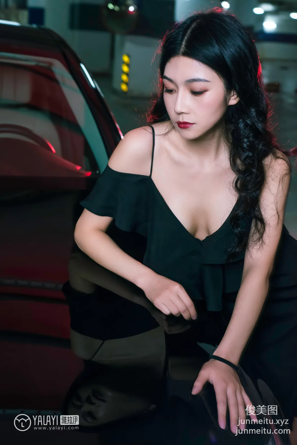 Li Li: YALAYI No. 050 photo 9