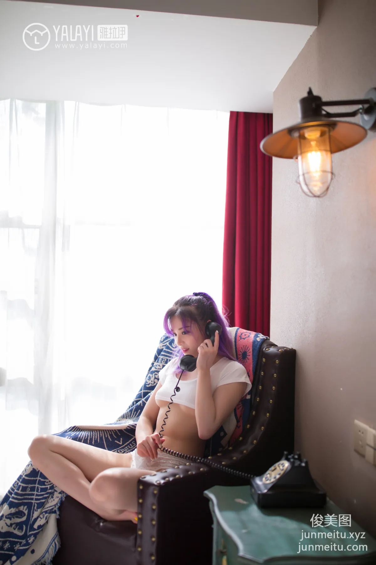 [YALAYI雅拉伊] No.069 夢露 牽着貓的妹子 [43P] 21