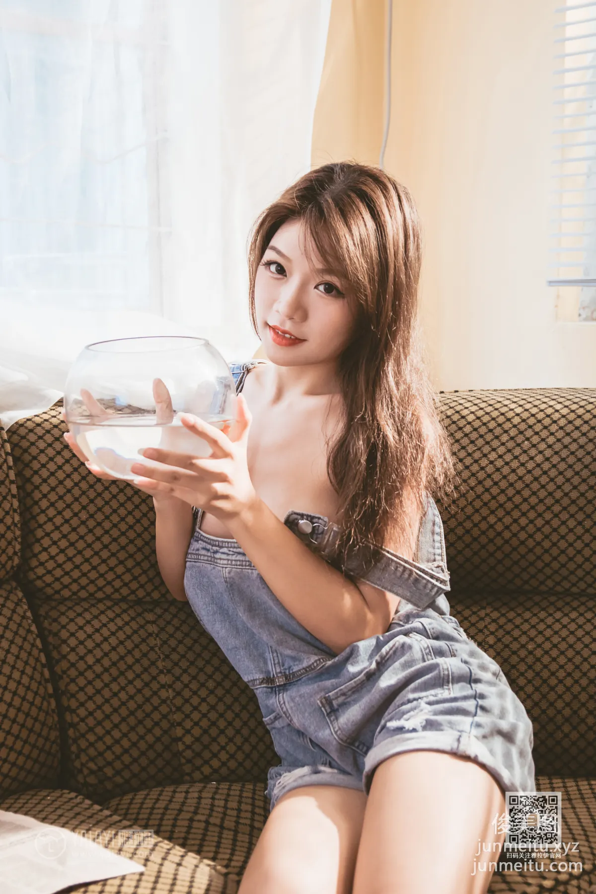 [YALAYI] 2020.02.11 Vol.541 Vacuum Jeans, Hui Er photo 24