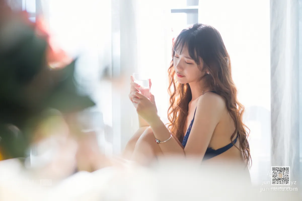 Xiao Lin: YALAYI photo 36