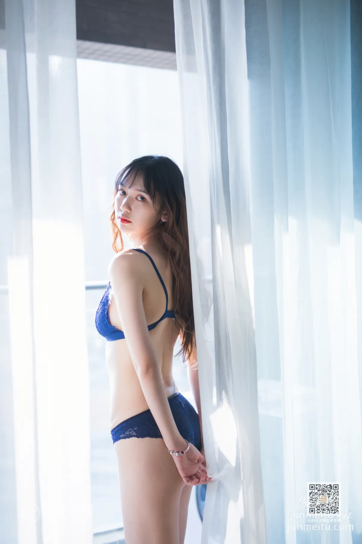 Xiao Lin: YALAYI photo 45