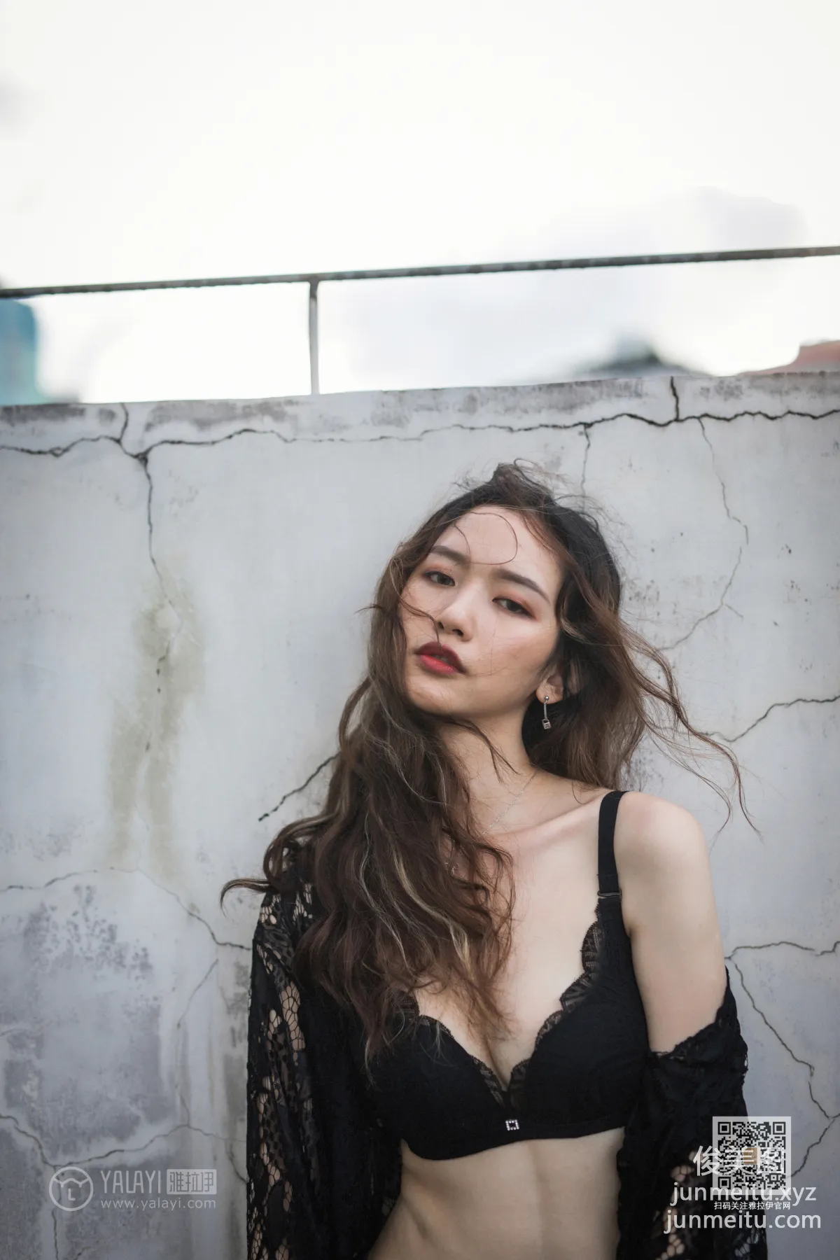 Xiao Lin: YALAYI photo 3