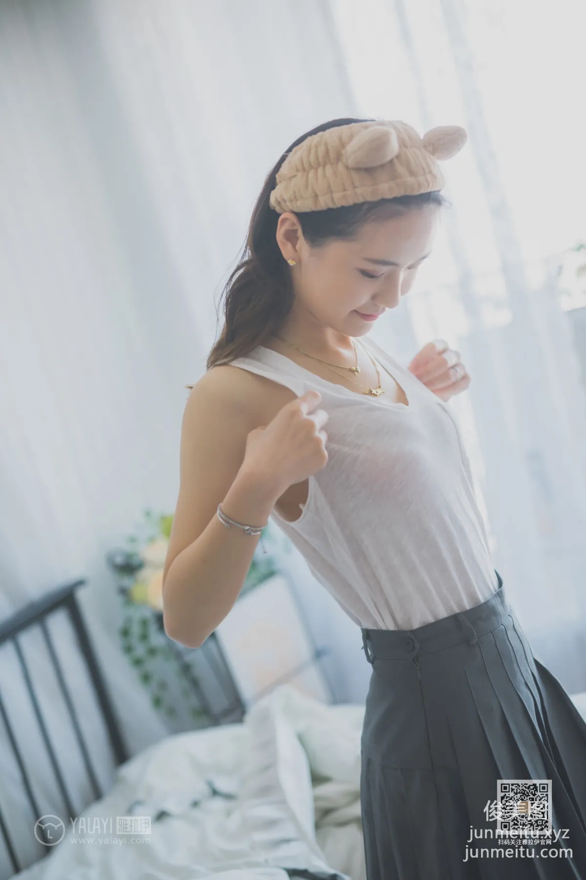 Yin Meng: YALAYI photo 2