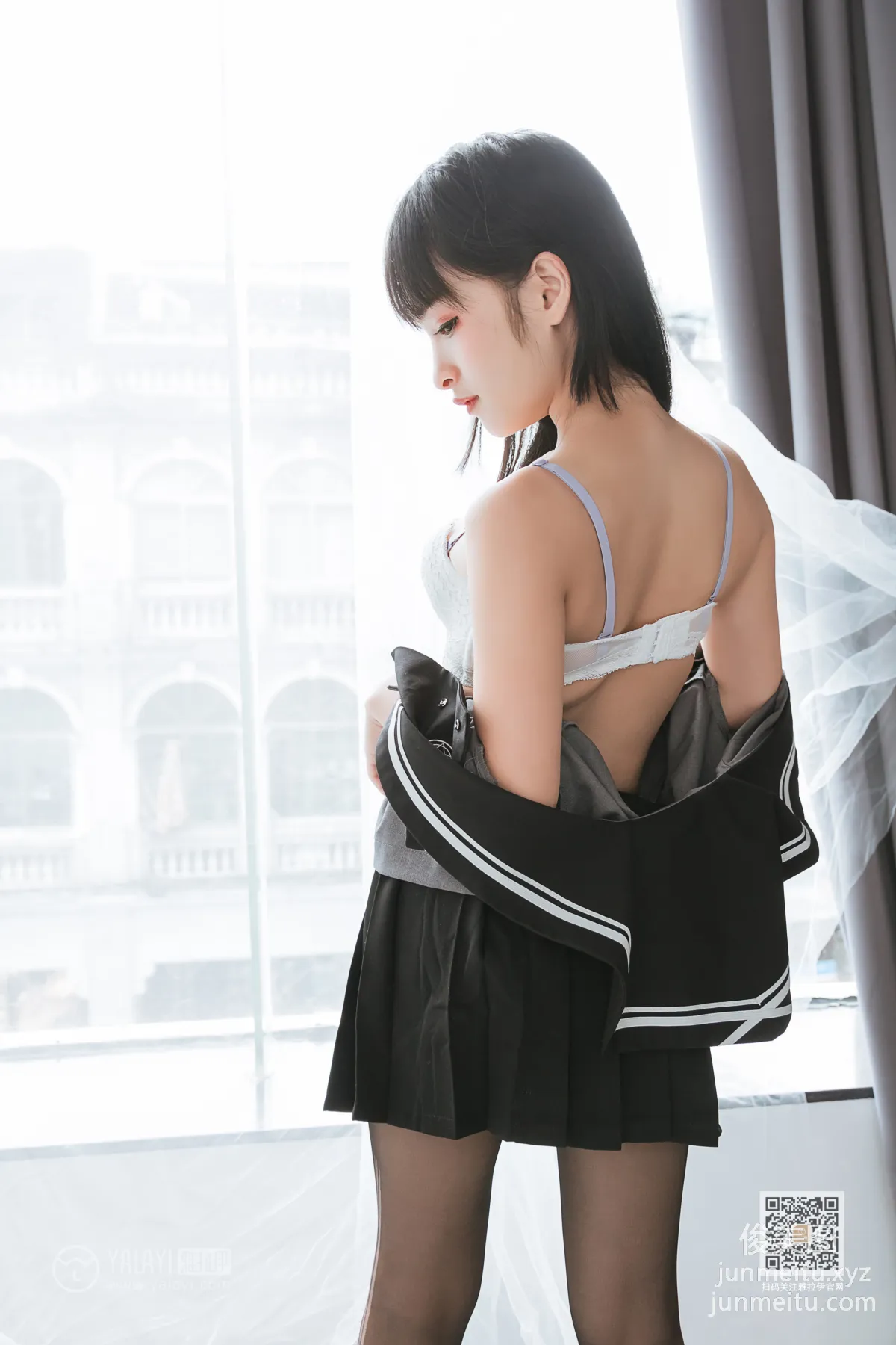 Ai Li: YALAYI photo 42