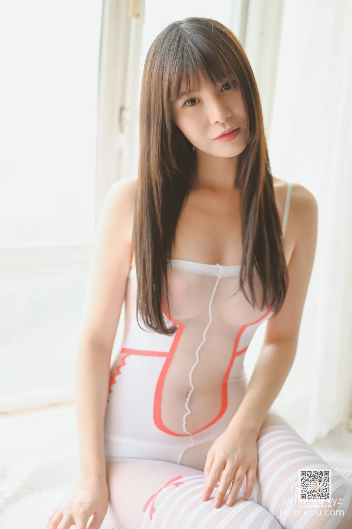 Si Wen: YALAYI photo 12