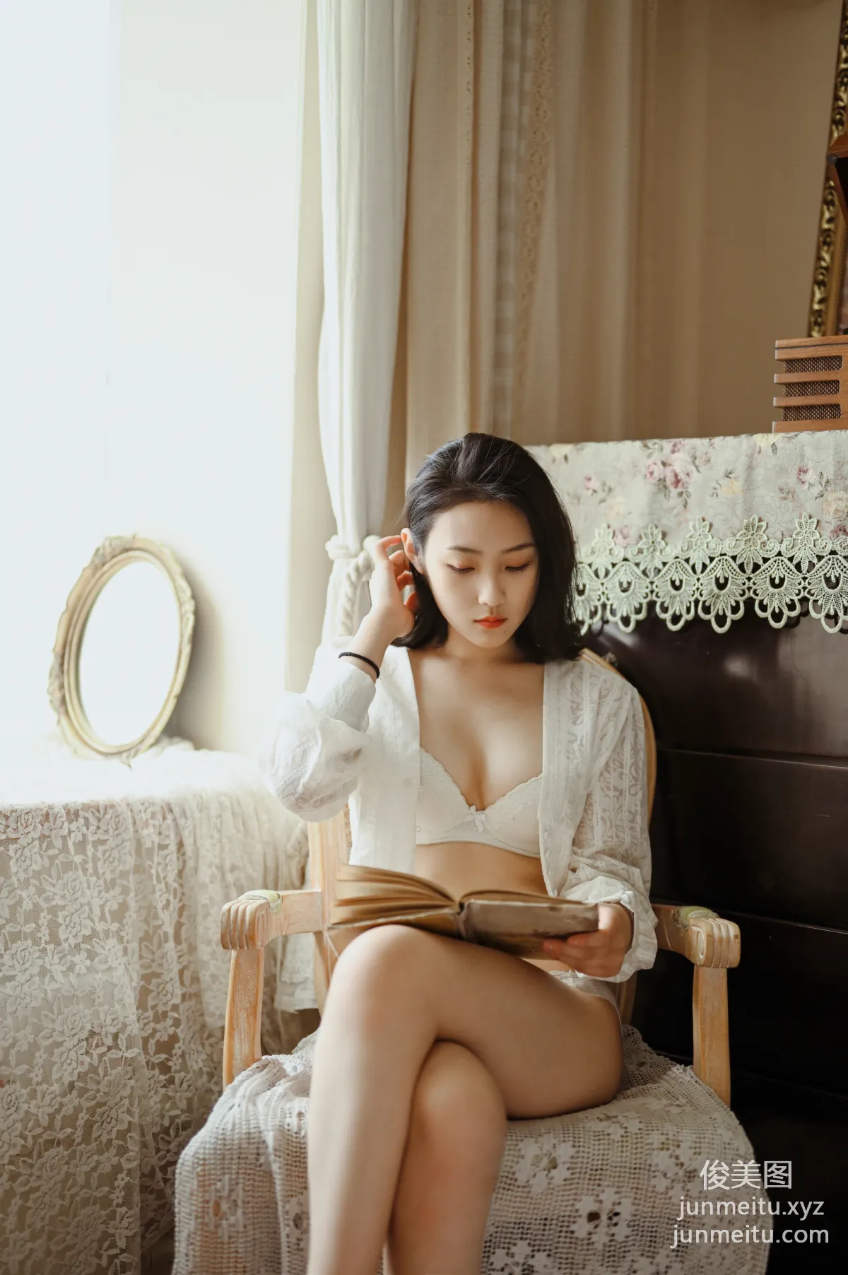 Shen Yi: YALAYI photo 4