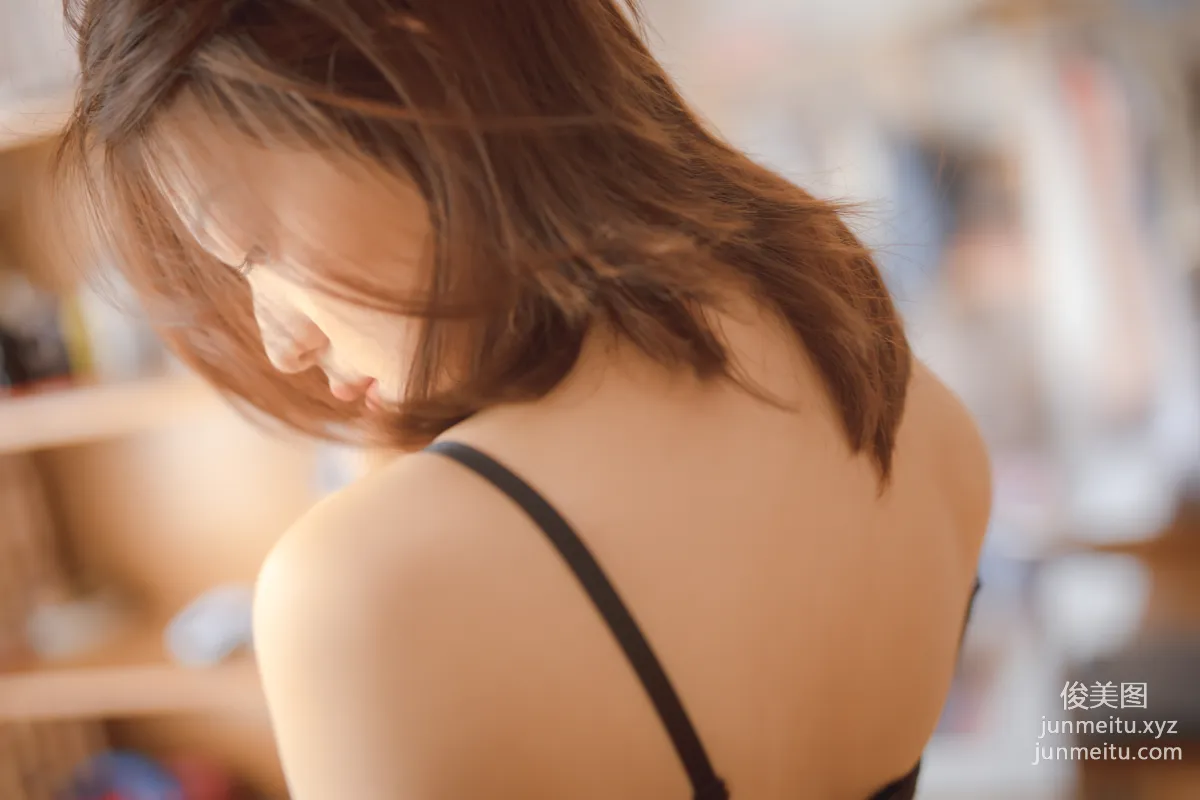 Zhen Zhen: YALAYI photo 28