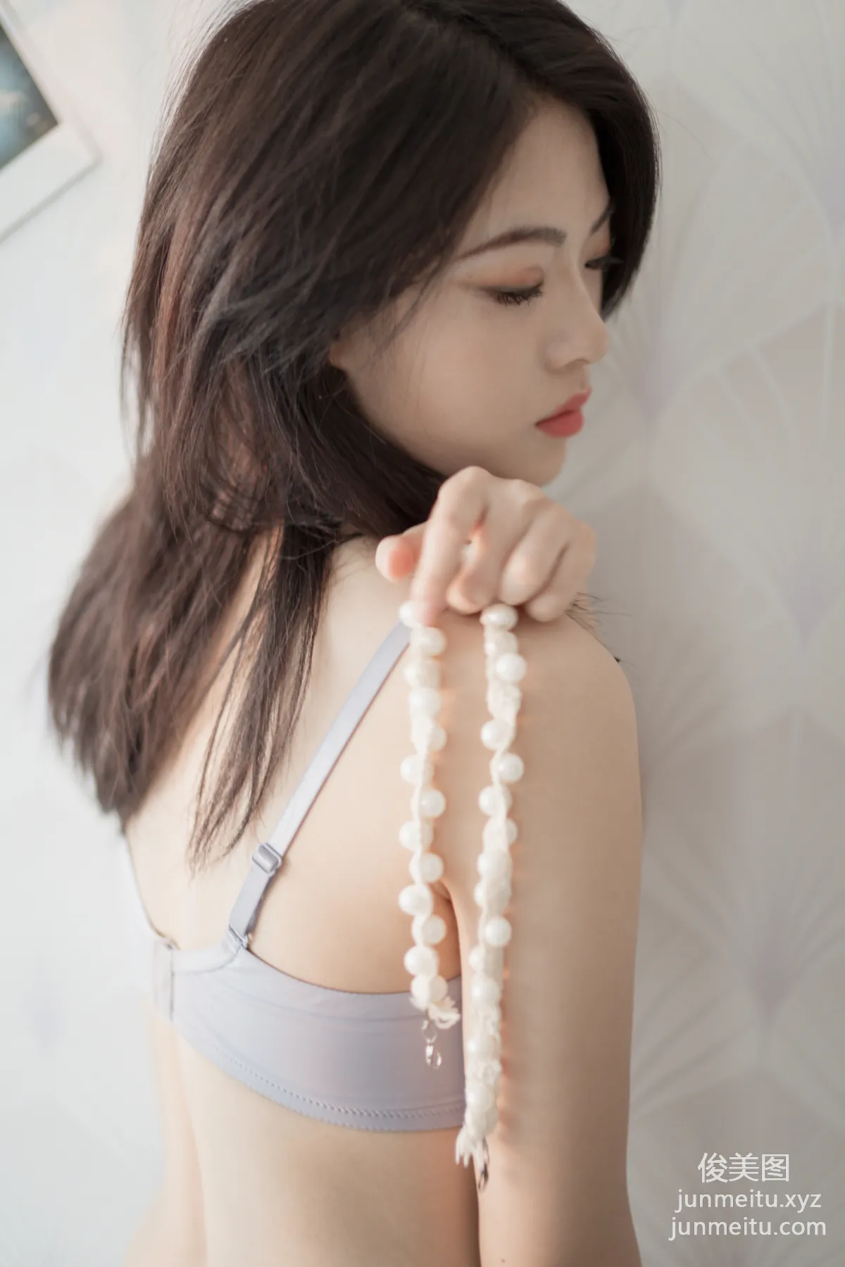 Han Yan: YALAYI photo 32