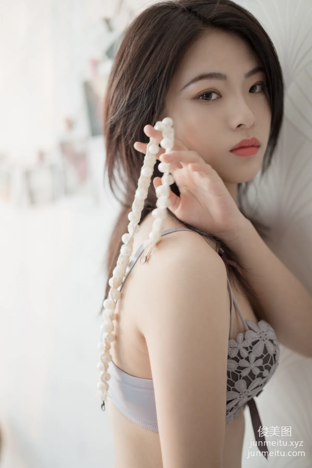 Han Yan: YALAYI photo 33