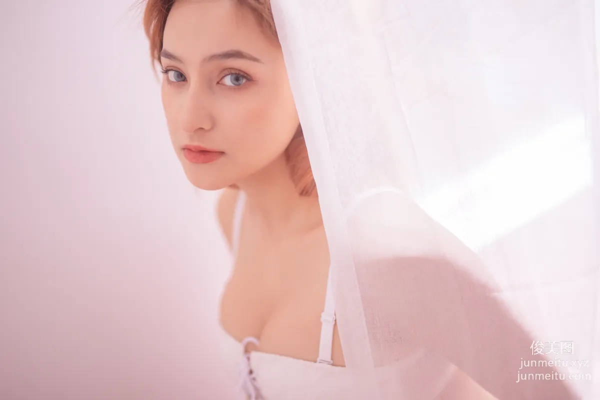 Ming Yue: YALAYI photo 41