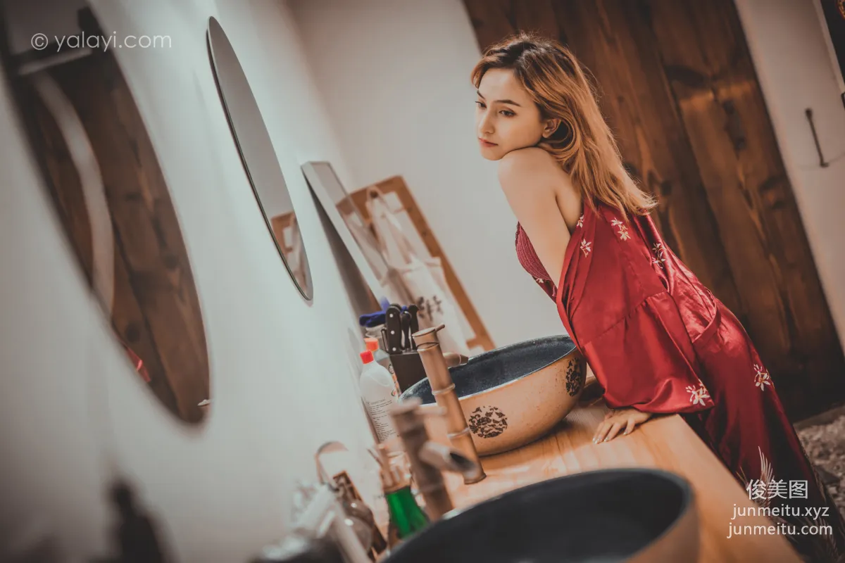 Tina: YALAYI photo 16
