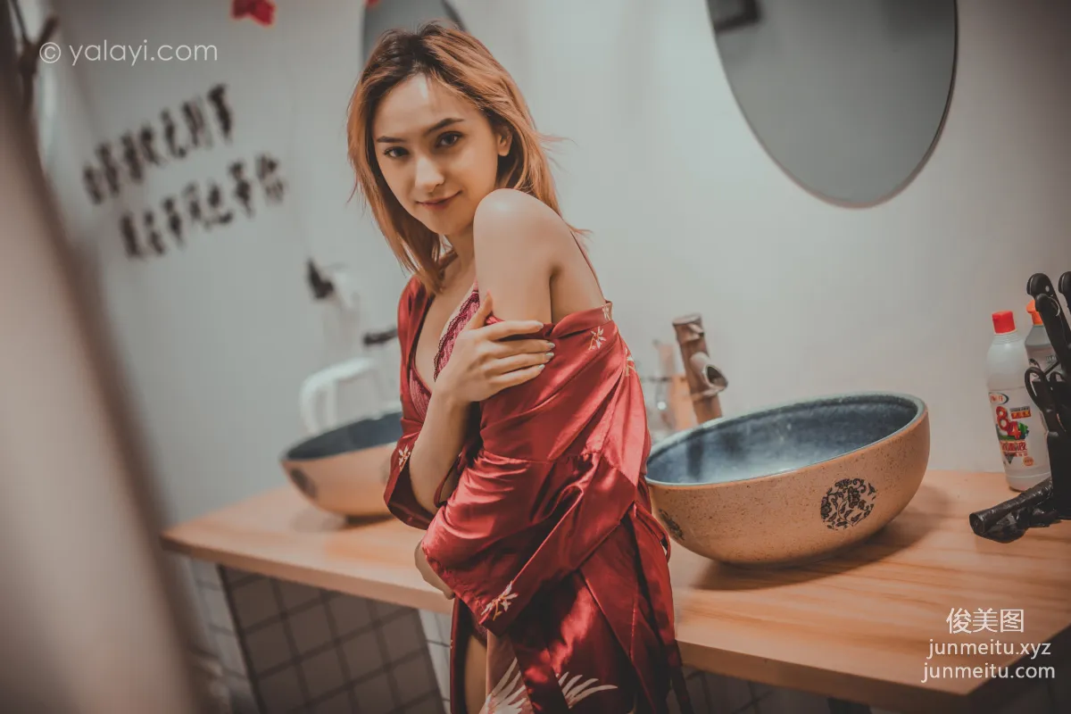 Tina: YALAYI photo 23