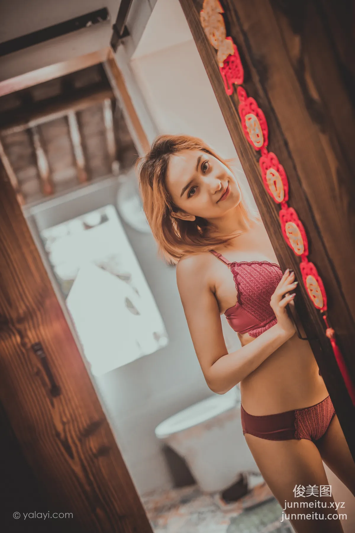 Tina: YALAYI photo 42