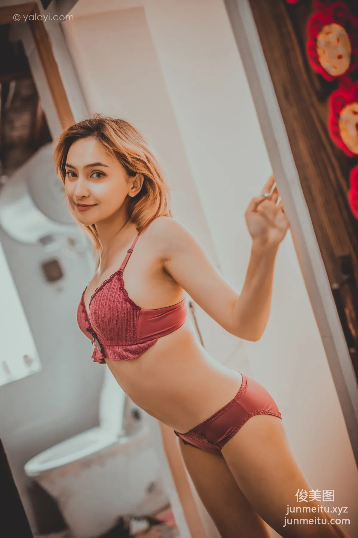Tina: YALAYI photo 46