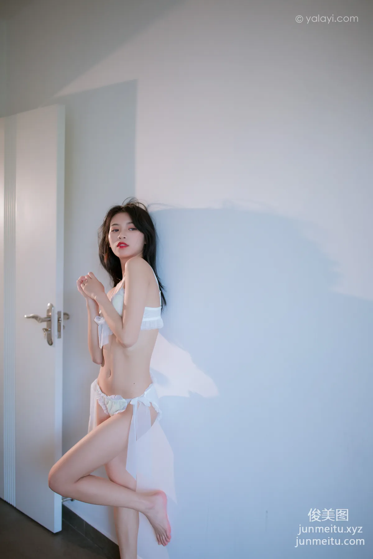 [YALAYI] 2020.07.21 NO.672 Li Ya, No One Else in Sight photo 45