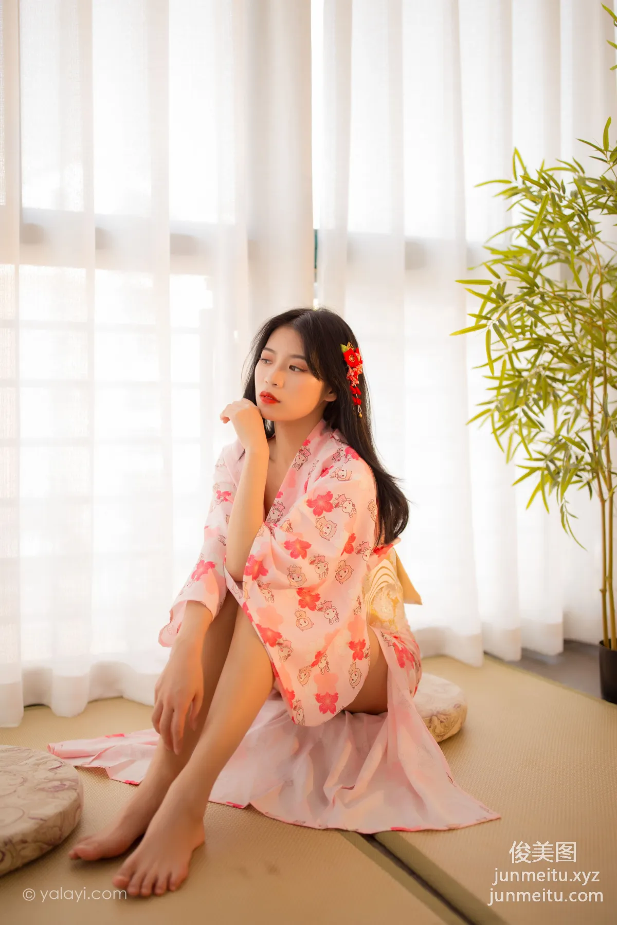 [YALAYI] 2020.07.30 NO.679 Li Ya 'Fragrance Comes Naturally' photo 28