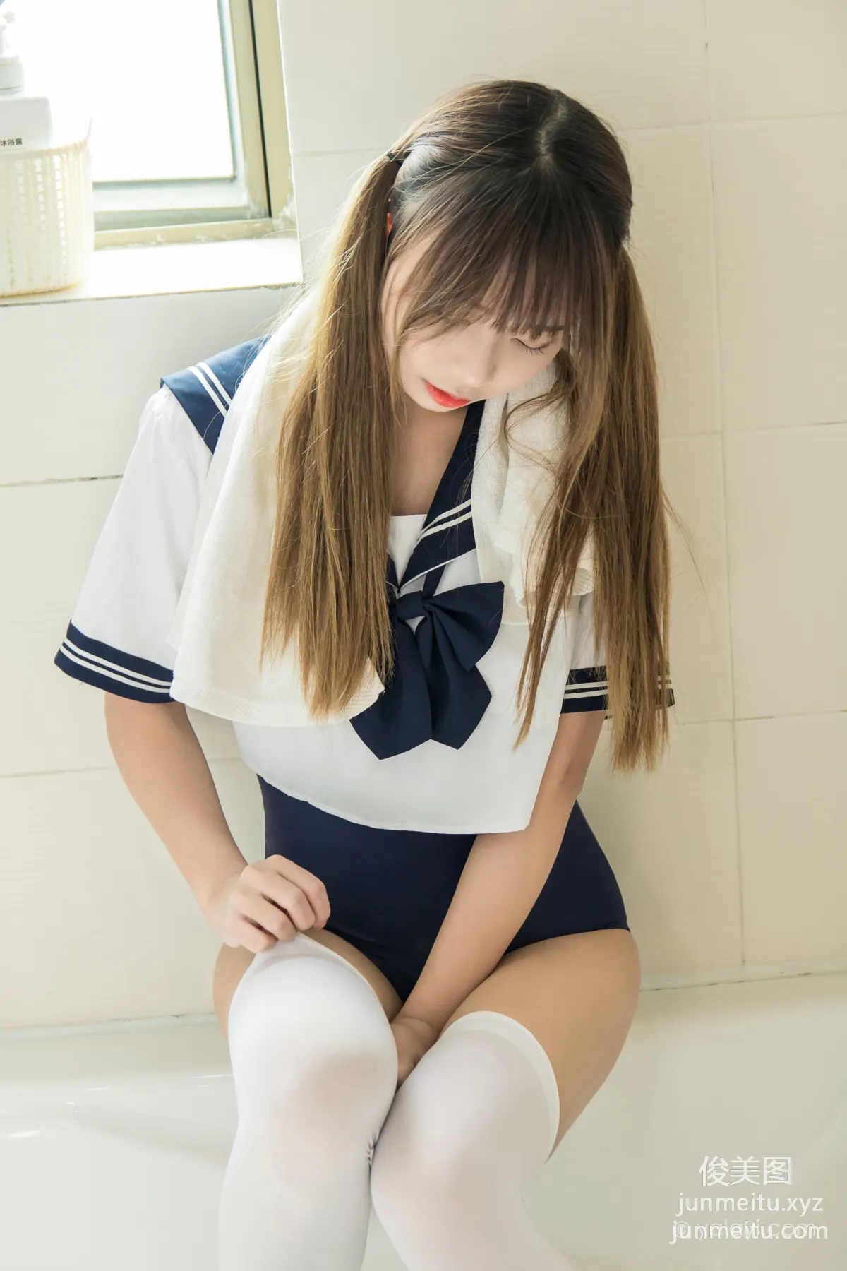 A He: YALAYI photo 13
