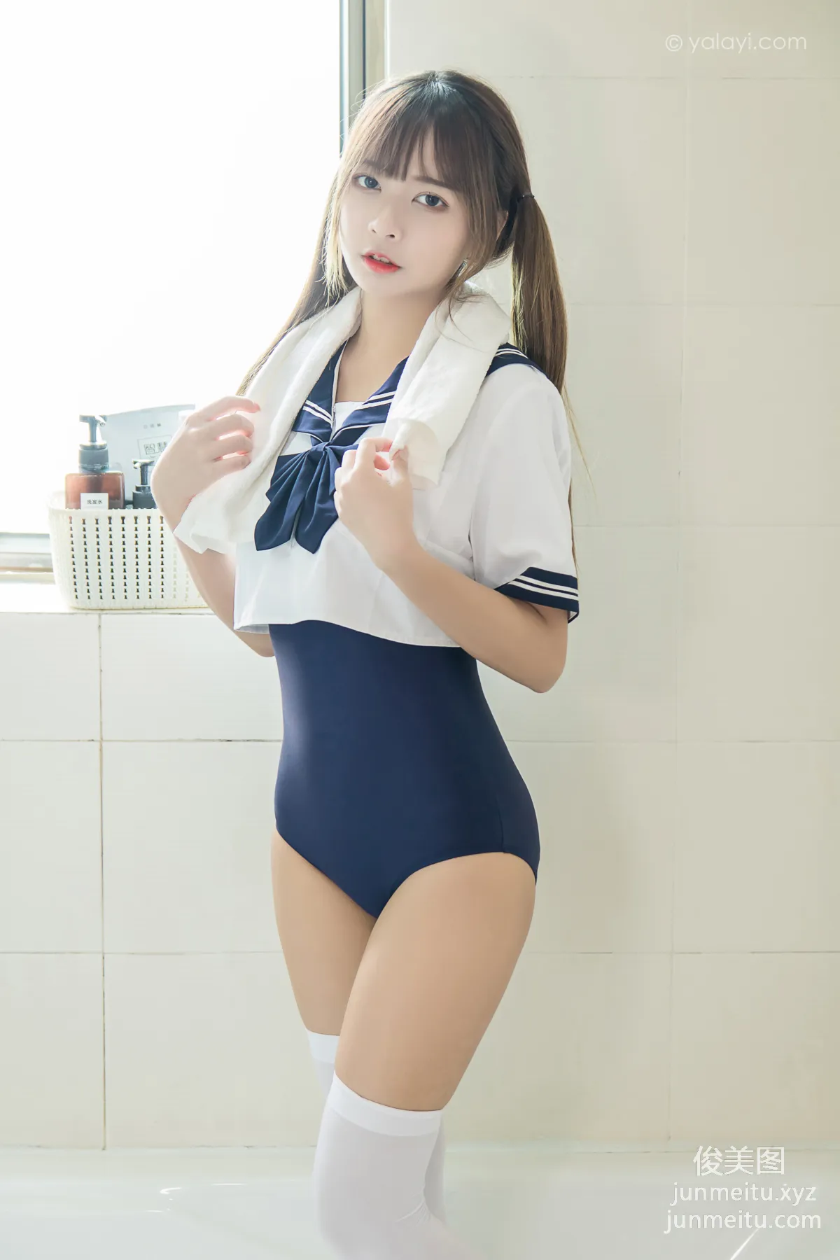 A He: YALAYI photo 15