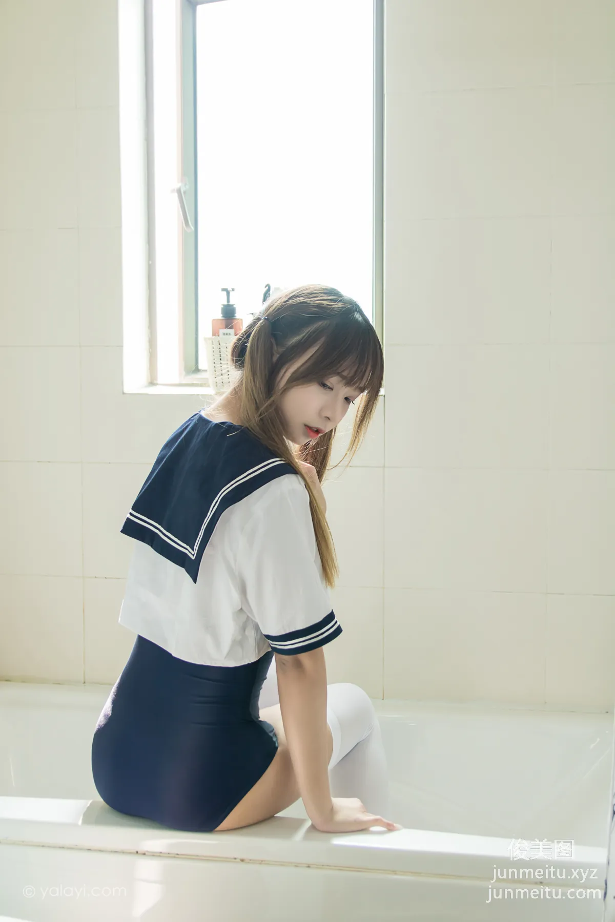 A He: YALAYI photo 33