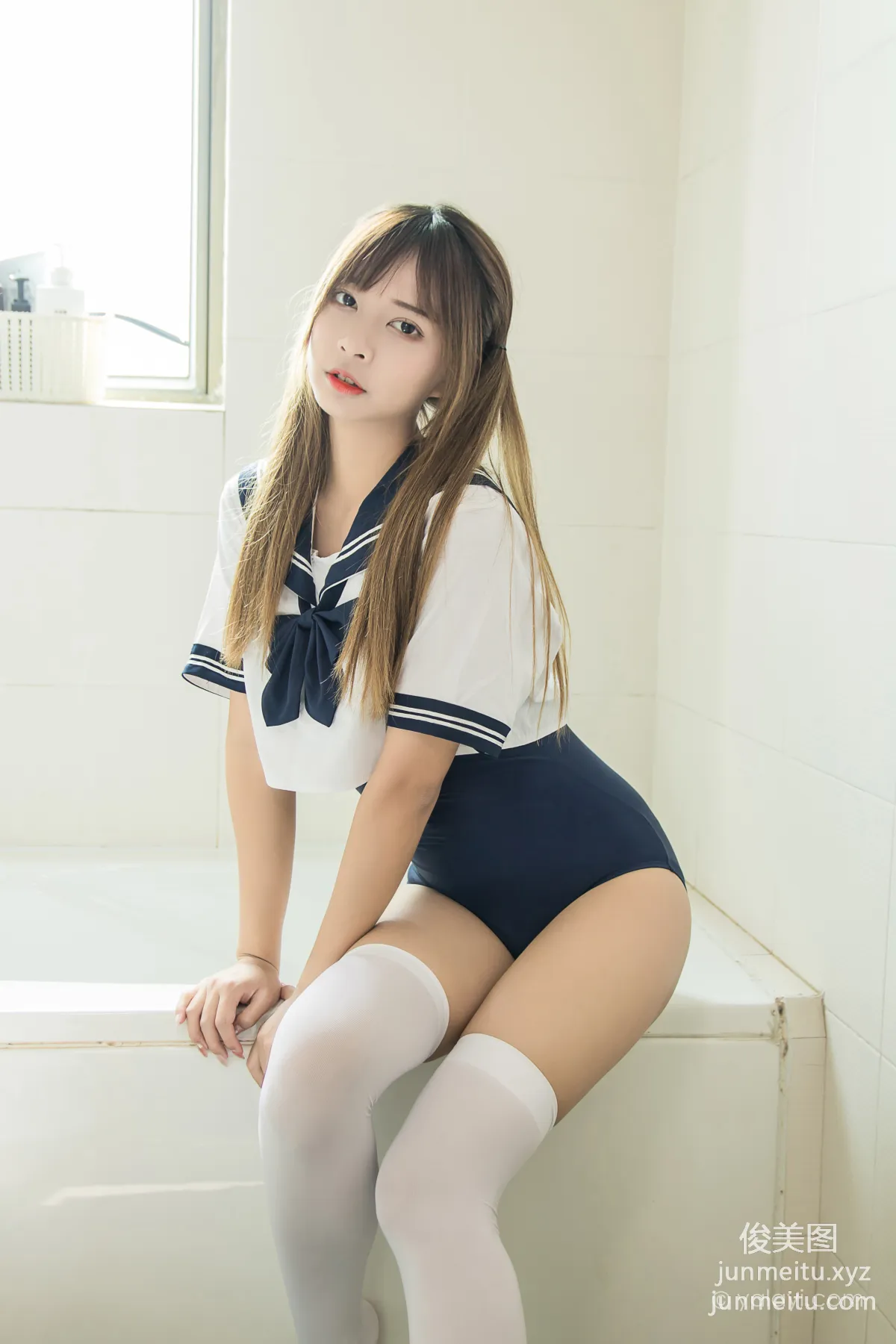 A He: YALAYI photo 35