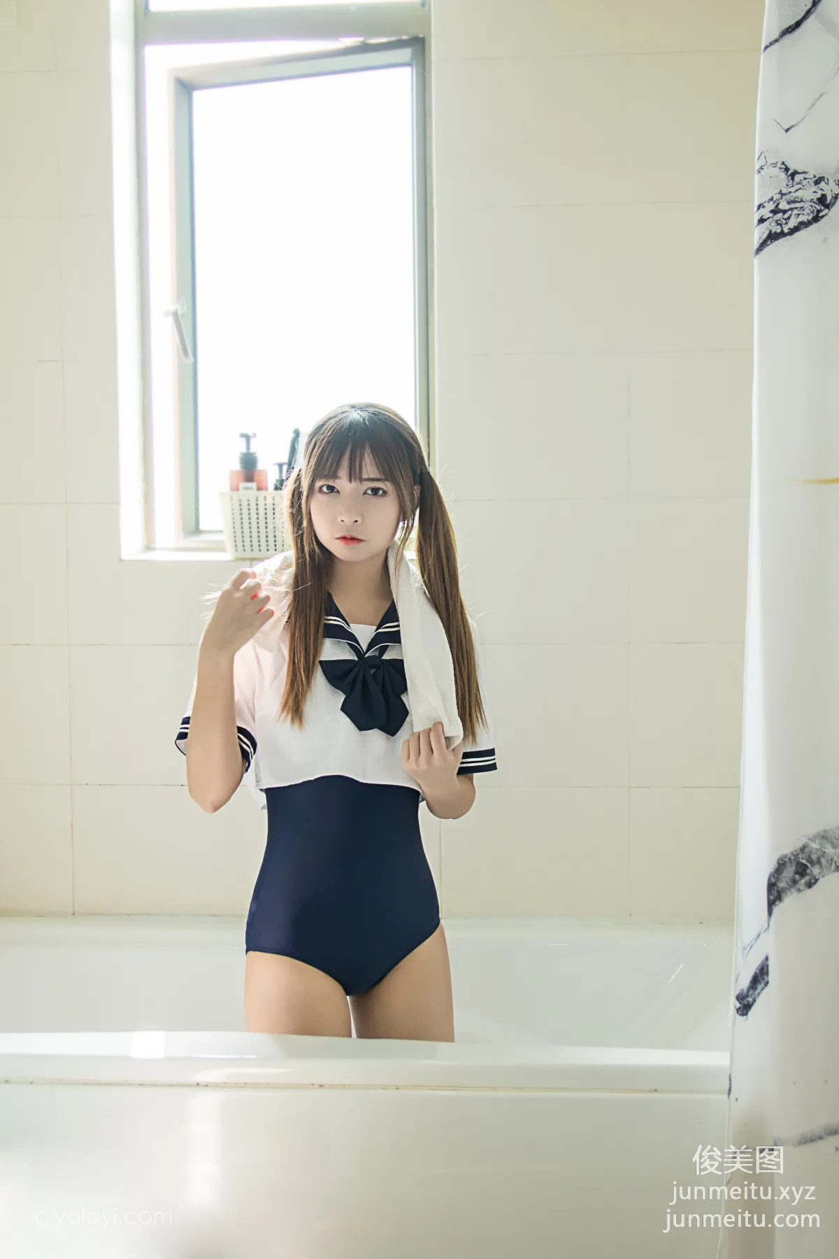 A He: YALAYI photo 37