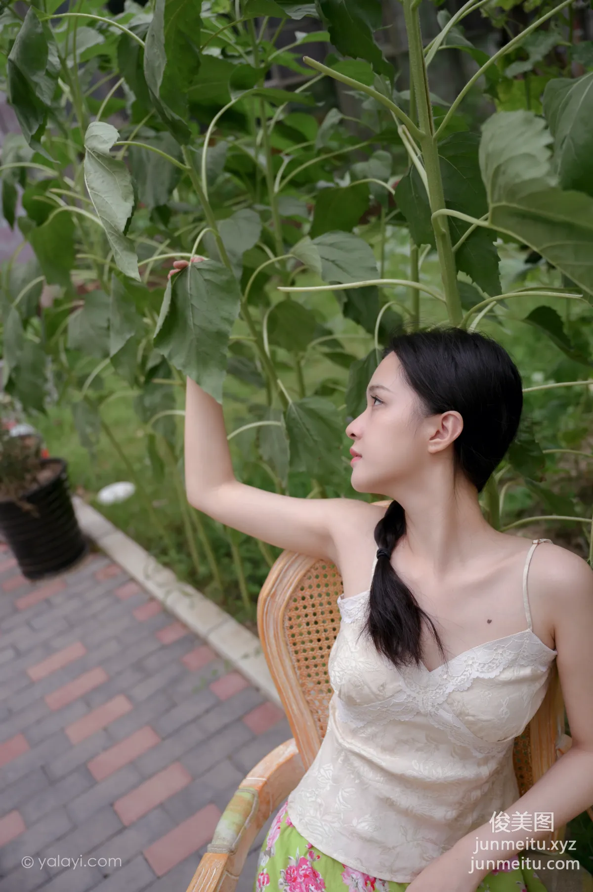Fang Lan: YALAYI photo 27