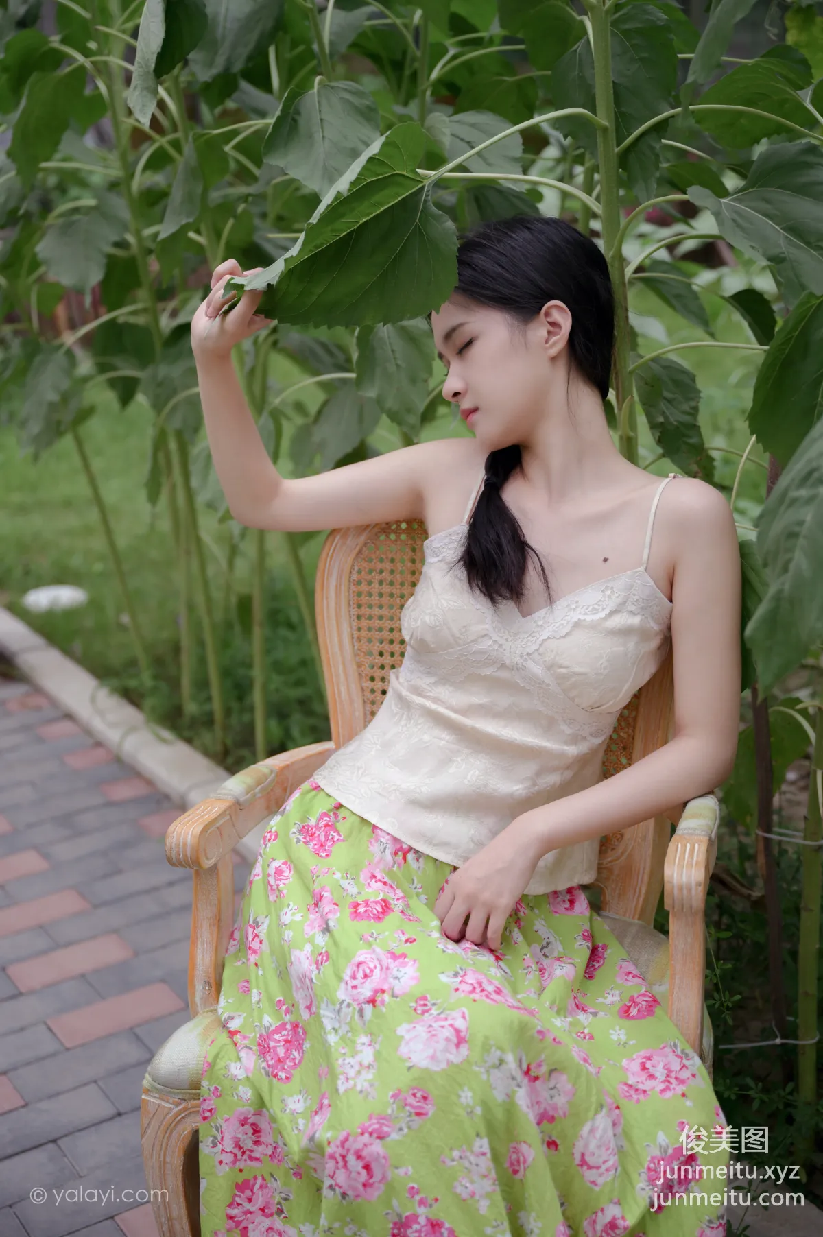 Fang Lan: YALAYI photo 28