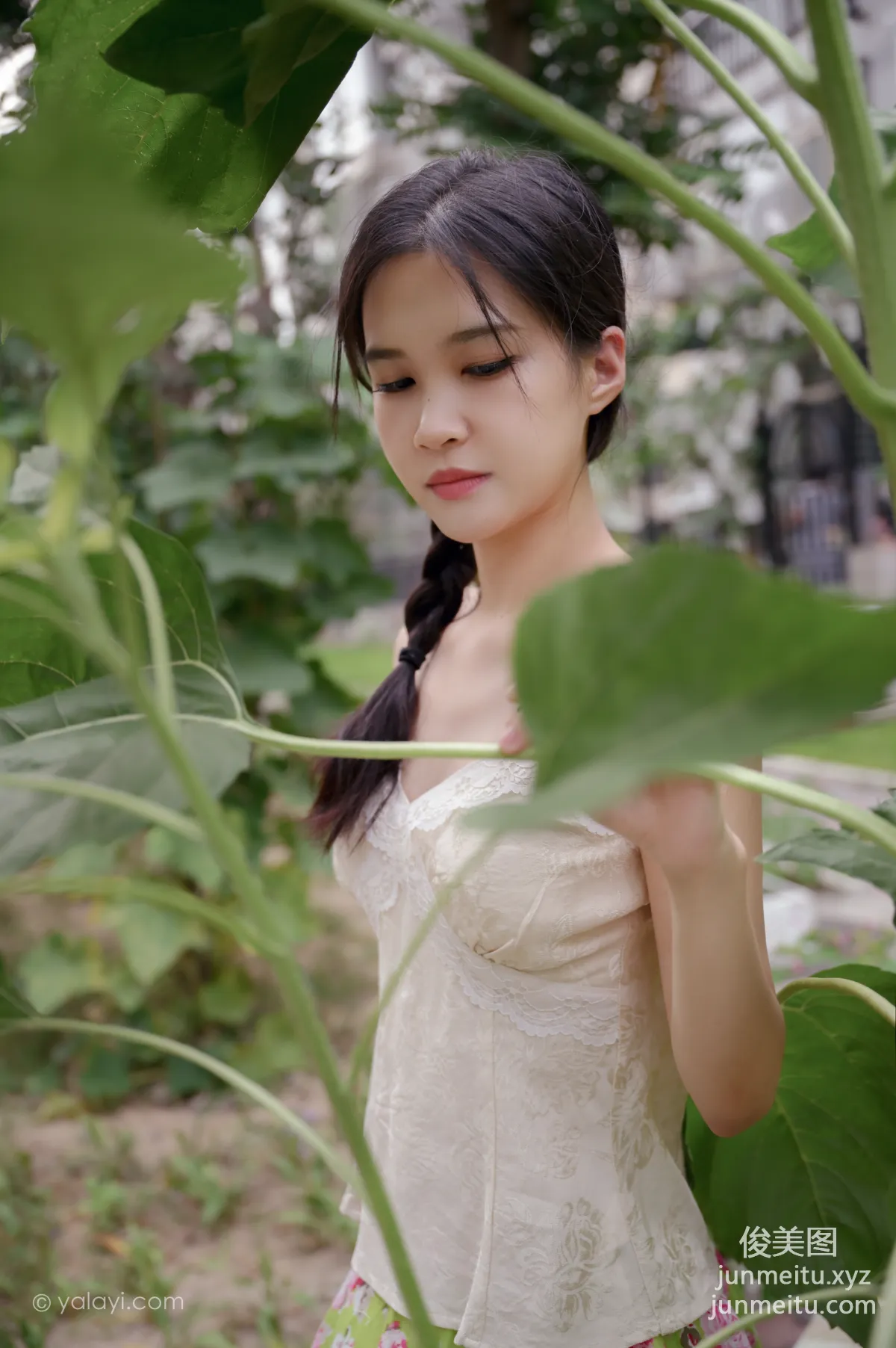 Fang Lan: YALAYI photo 30