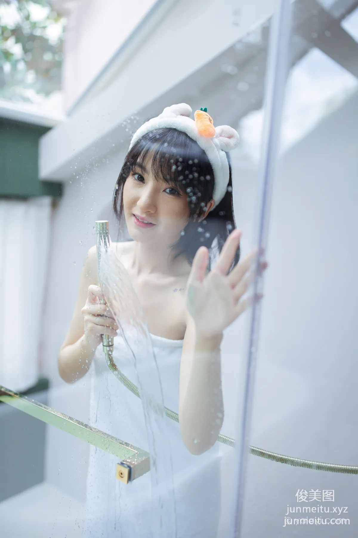 [YALAYI] 2020.08.06 NO.684 Luo Luo, A Cool Summer photo 3