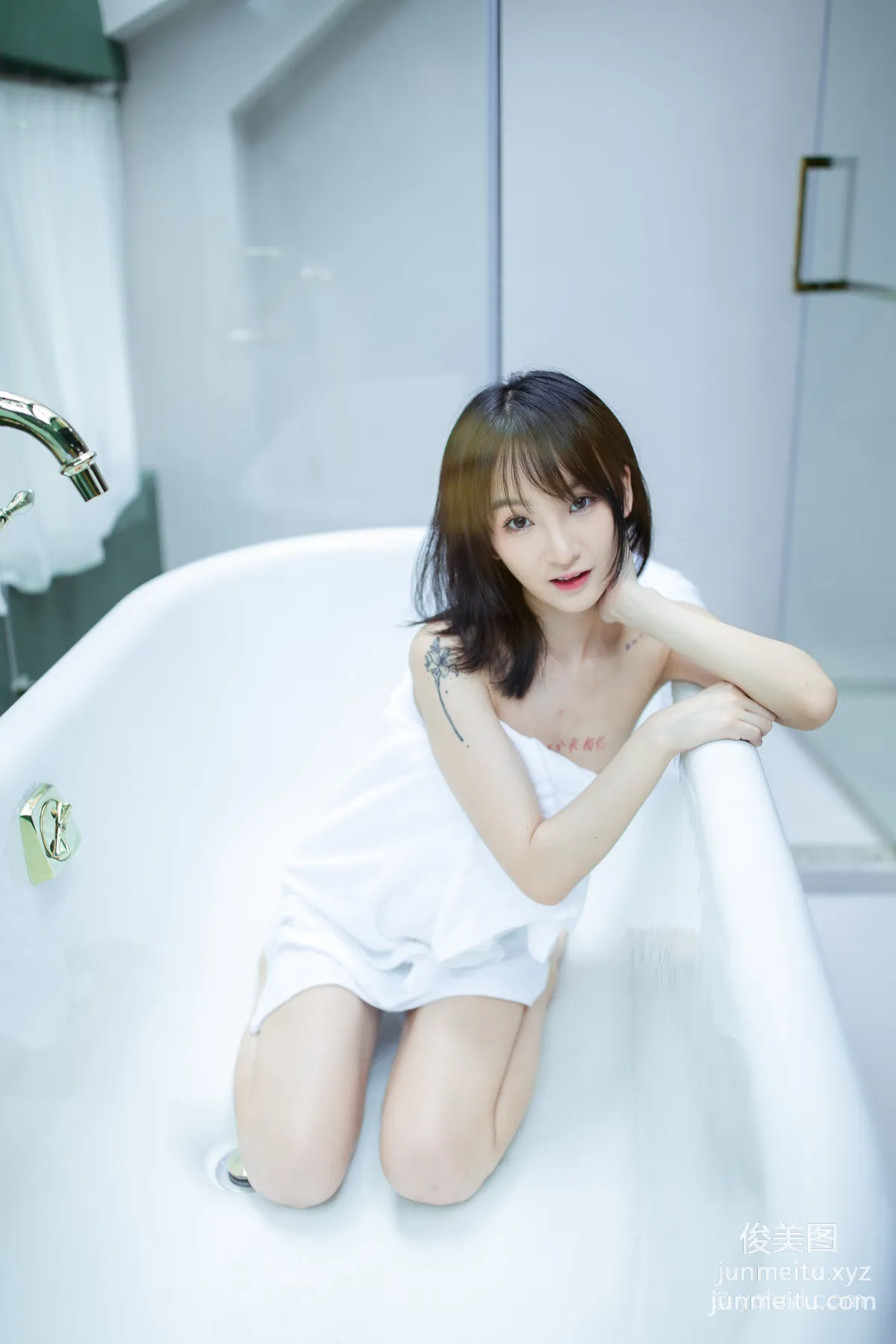 [YALAYI] 2020.08.06 NO.684 Luo Luo, A Cool Summer photo 43