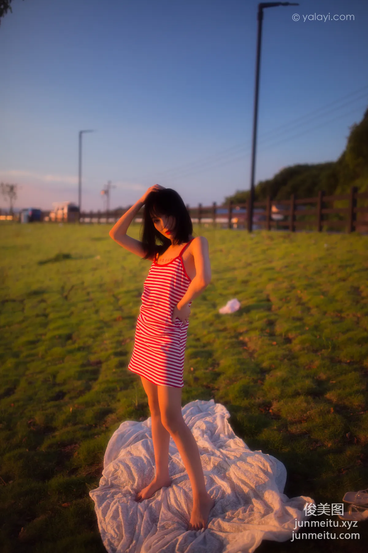 [YALAYI] 2020.08.17 NO.690 Luo Luo, Turned Red photo 14