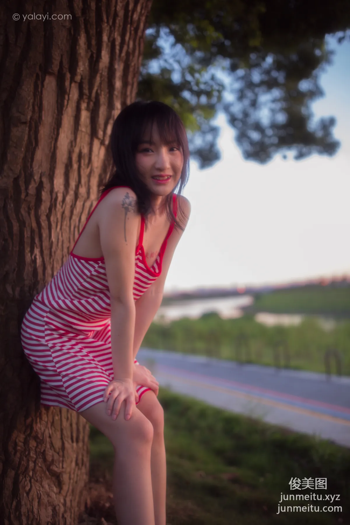 [YALAYI] 2020.08.17 NO.690 Luo Luo, Turned Red photo 32