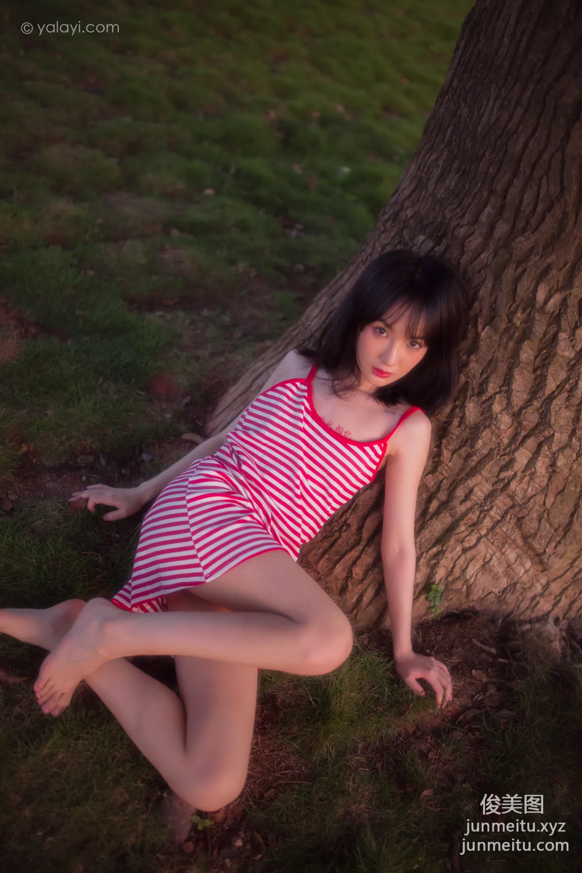 [YALAYI] 2020.08.17 NO.690 Luo Luo, Turned Red photo 33