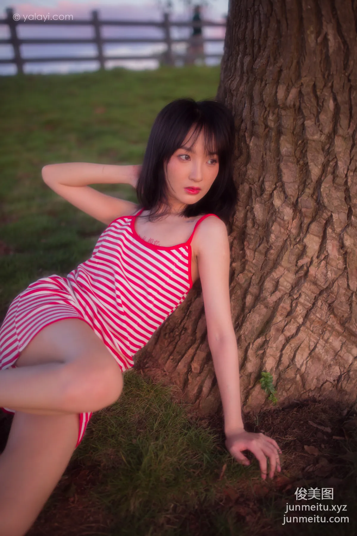 [YALAYI] 2020.08.17 NO.690 Luo Luo, Turned Red photo 34