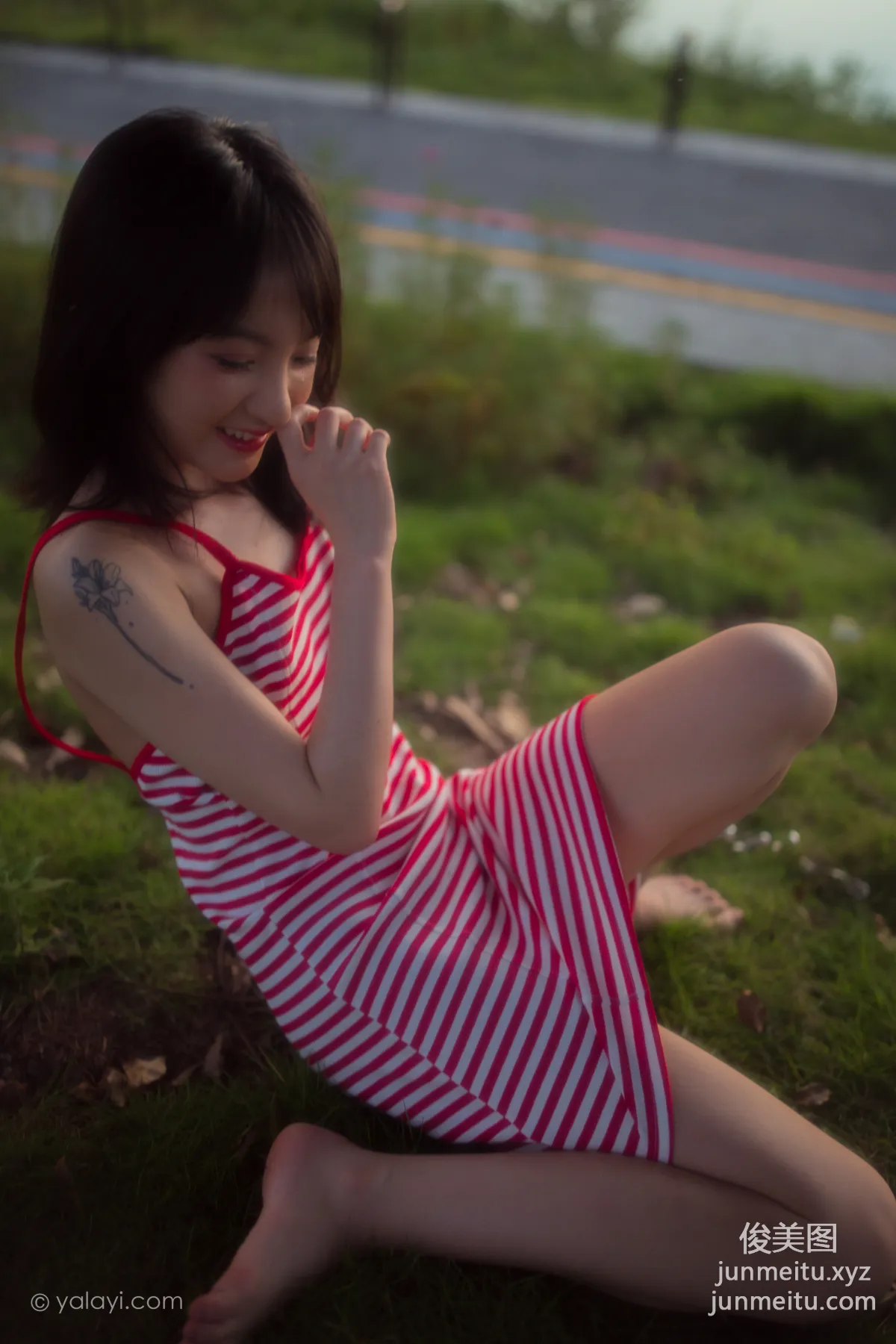 [YALAYI] 2020.08.17 NO.690 Luo Luo, Turned Red photo 50