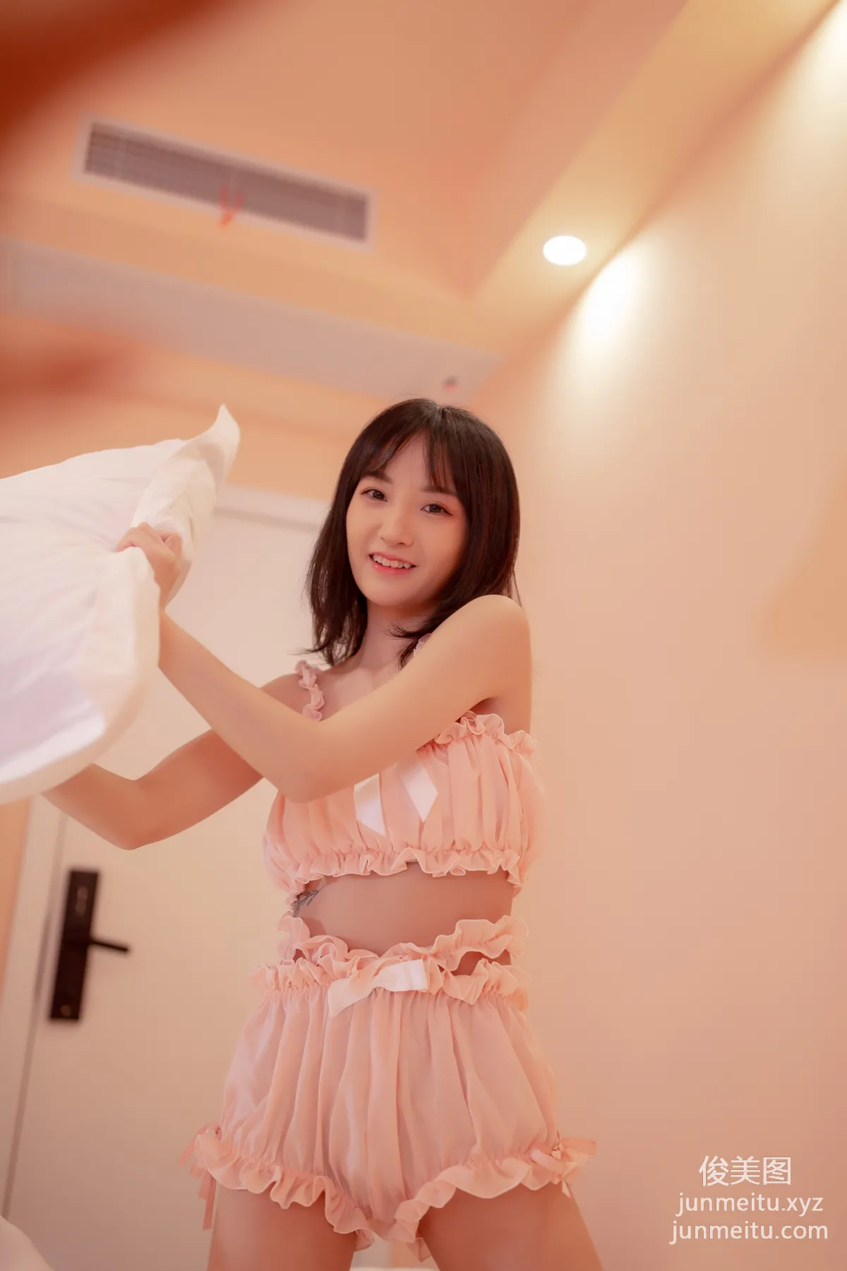 Luo Luo: YALAYI photo 39