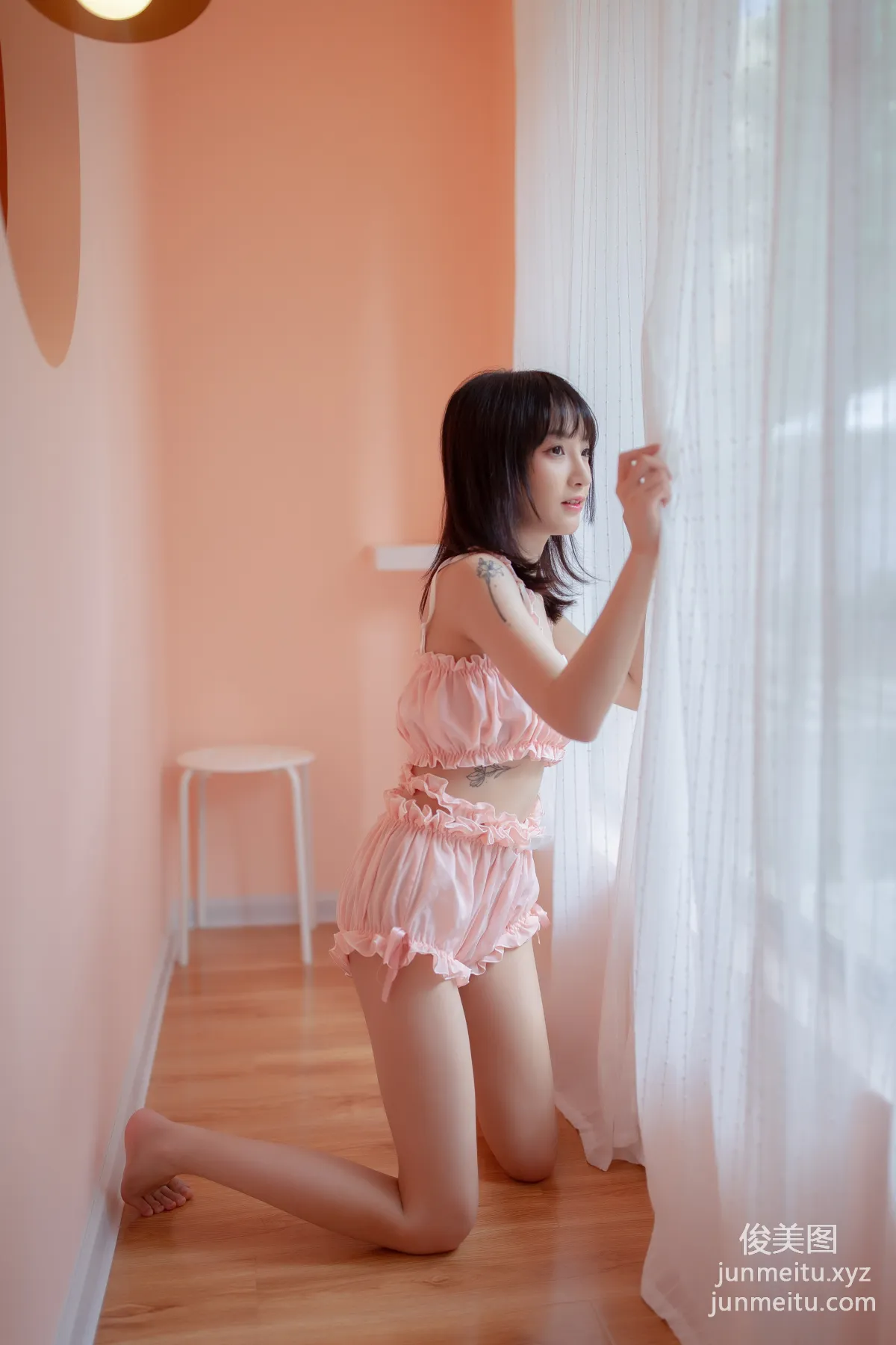 Luo Luo: YALAYI photo 44