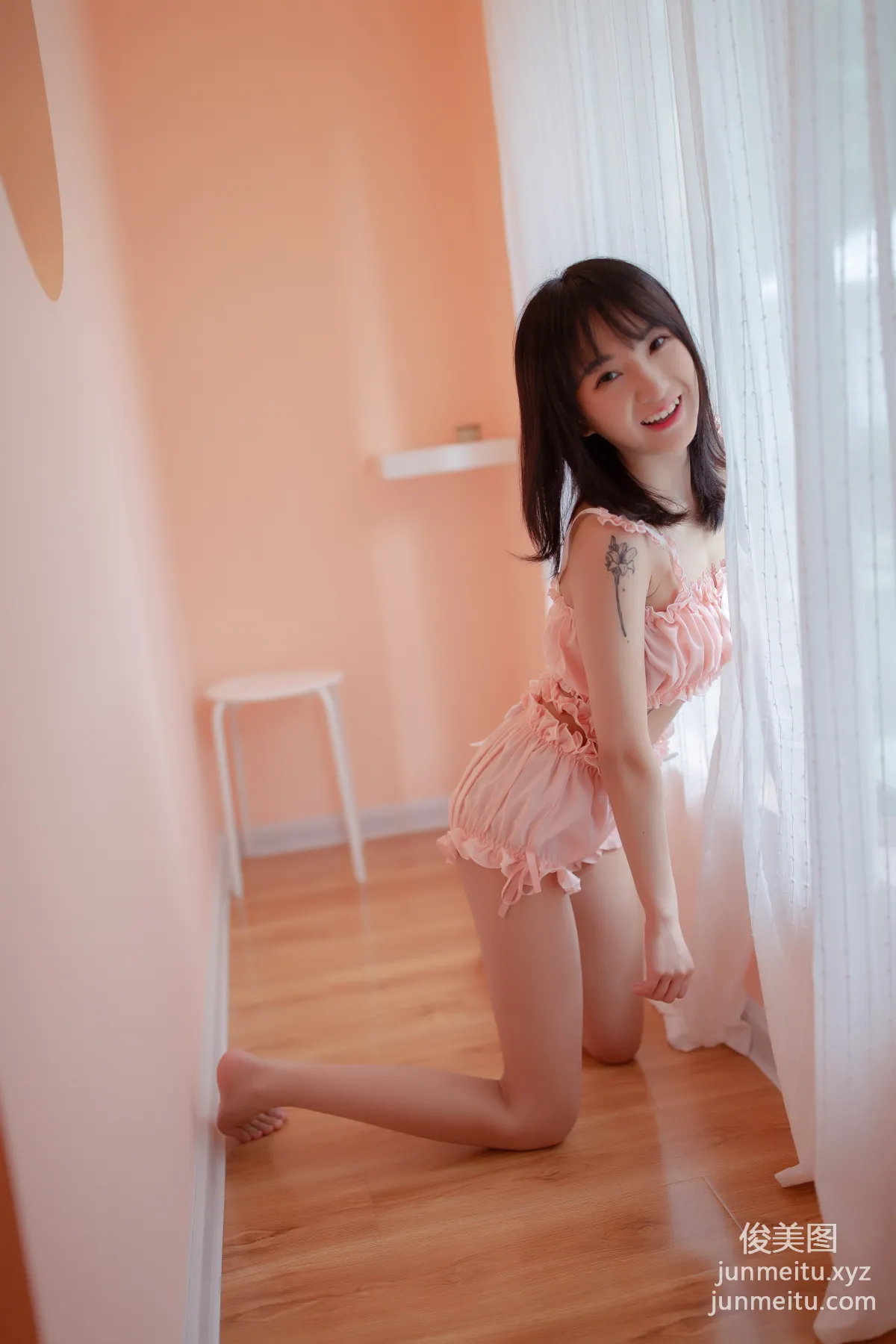 Luo Luo: YALAYI photo 46