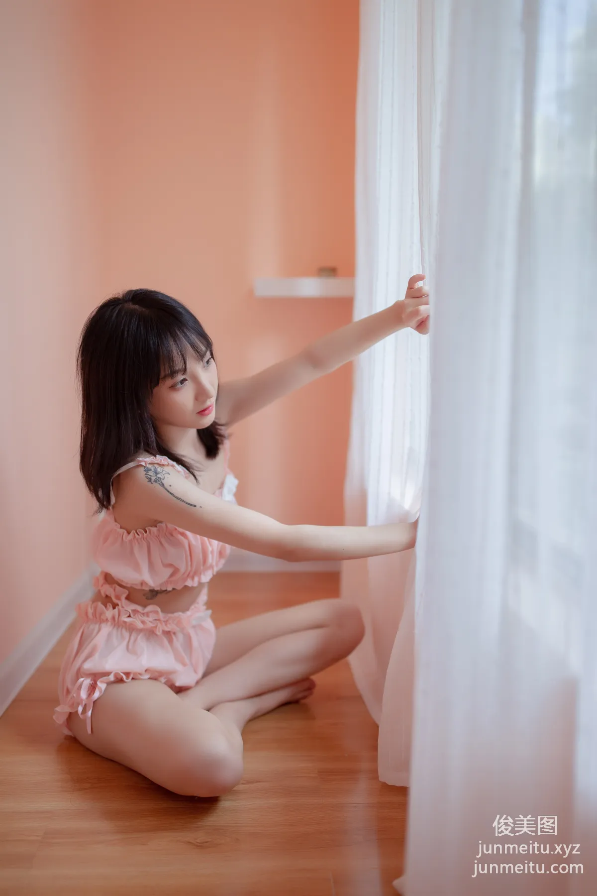 Luo Luo: YALAYI photo 48