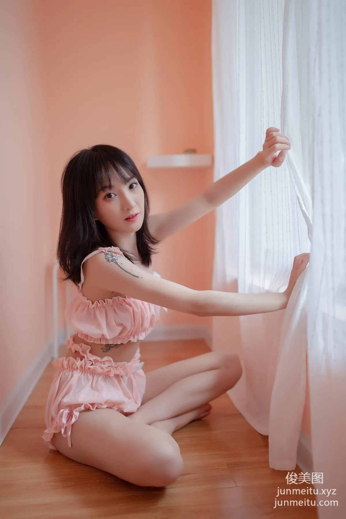 Luo Luo: YALAYI photo 49