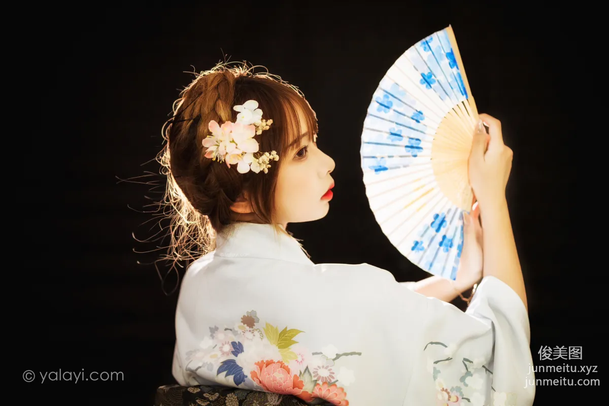 [YALAYI] 2021.01.04 NO.747 Shrine Maiden A He photo 2