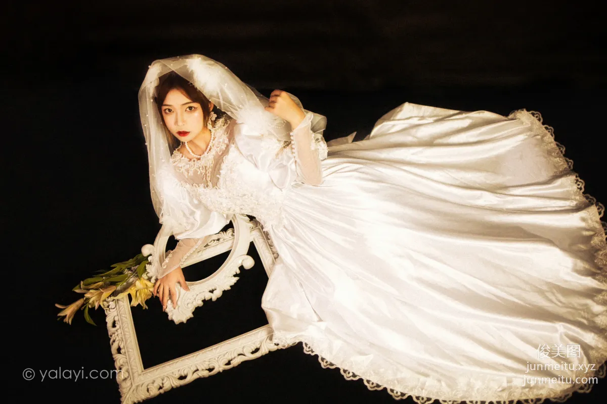 [YALAYI] 2021.01.04 NO.747 Shrine Maiden A He photo 22