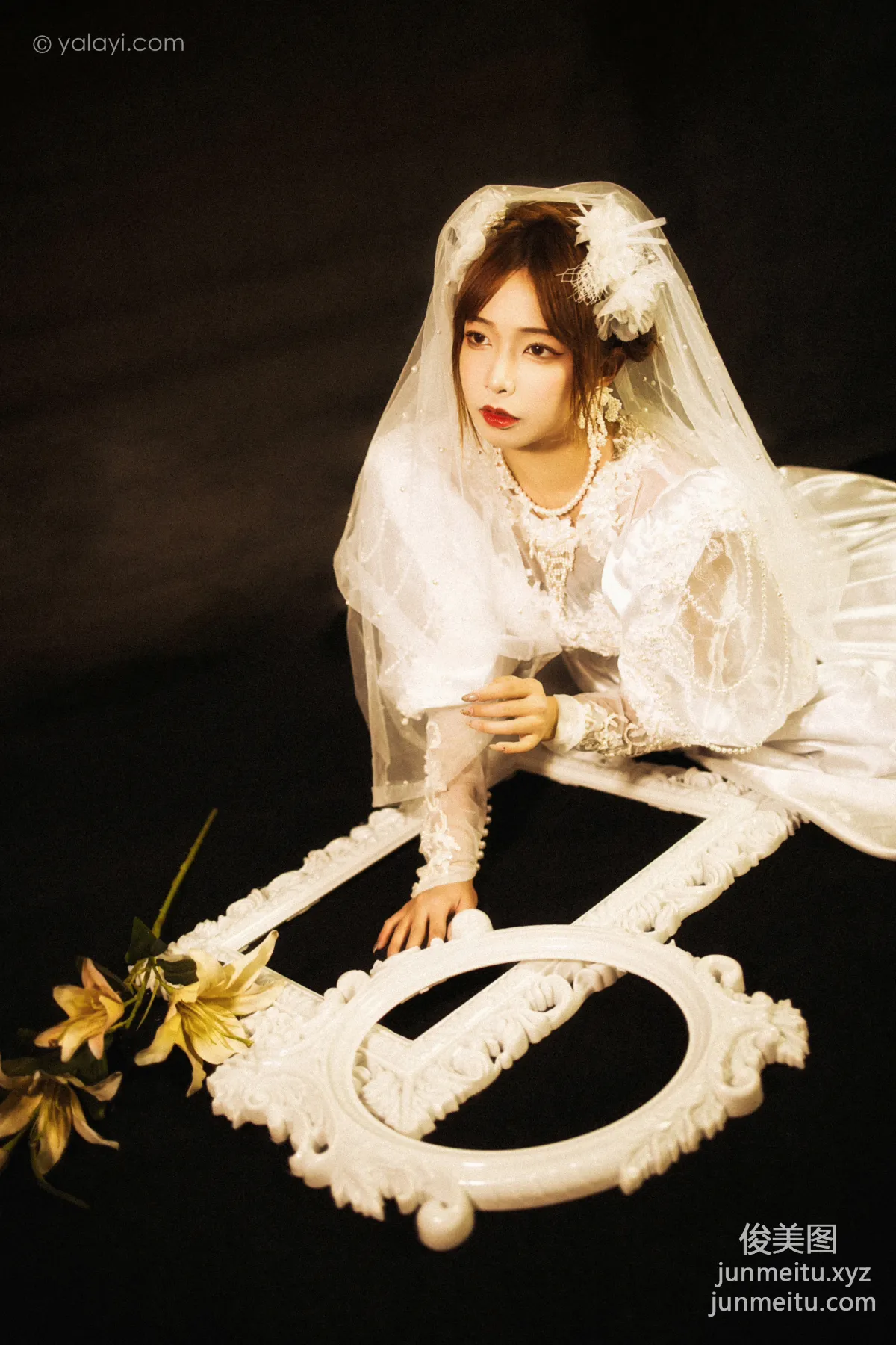[YALAYI] 2021.01.04 NO.747 Shrine Maiden A He photo 25