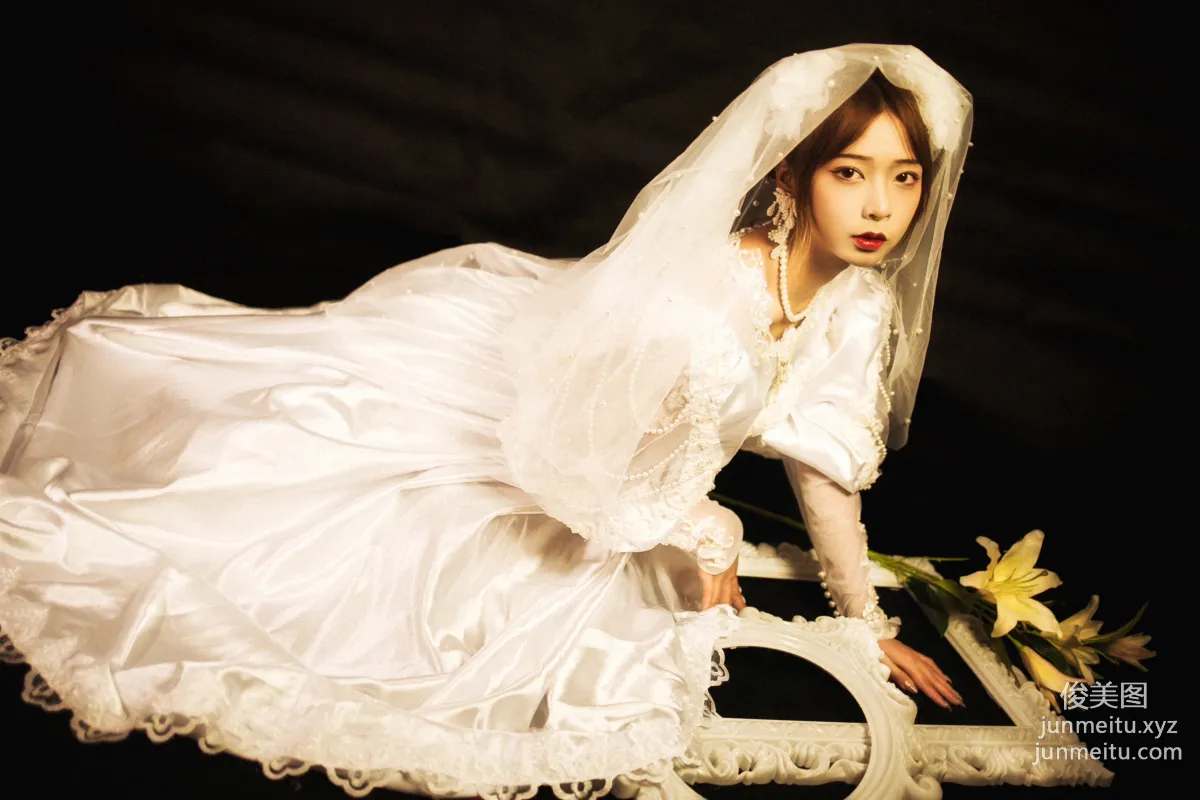 [YALAYI] 2021.01.04 NO.747 Shrine Maiden A He photo 32