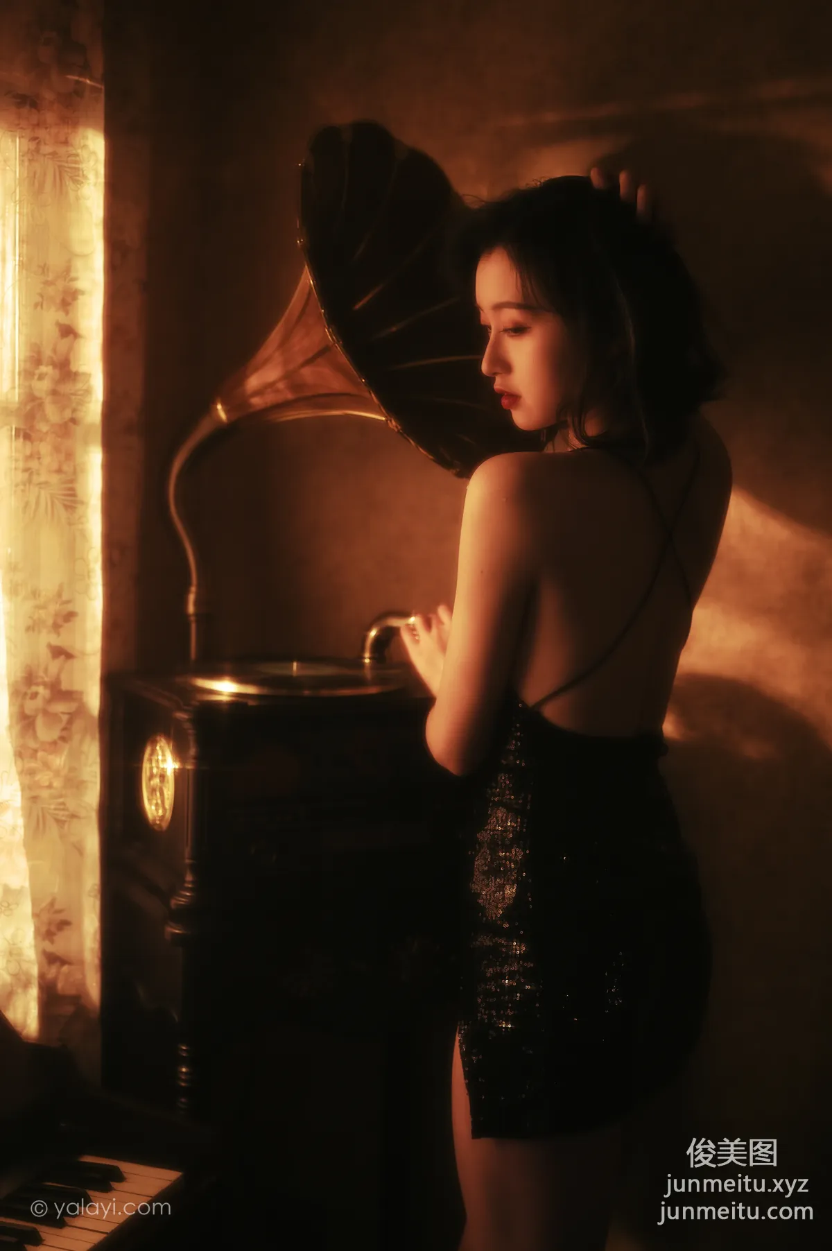 [YALAYI] 2021.01.25 NO.756 Golden Years Jing Jing photo 4