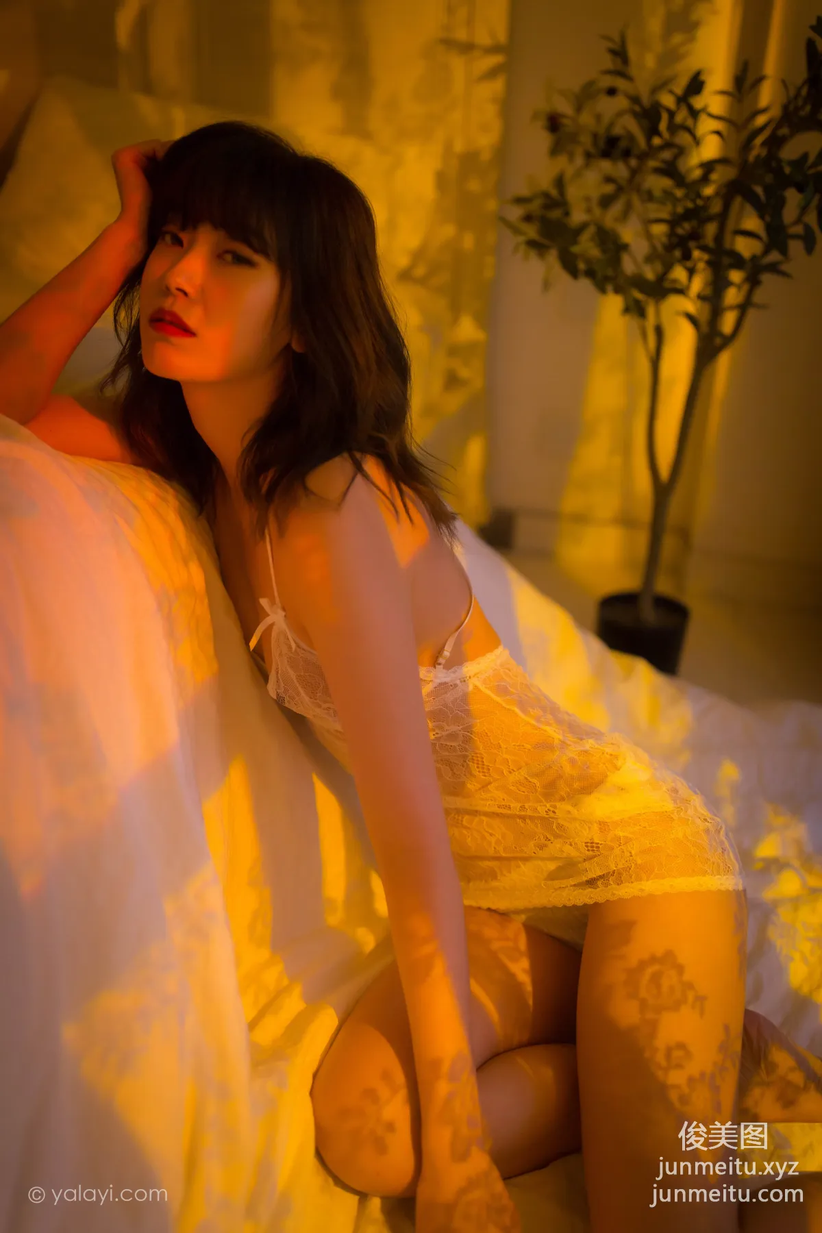 [YALAYI] 2021.03.26 NO.779 Traces of Contemplation Zhen Er photo 13